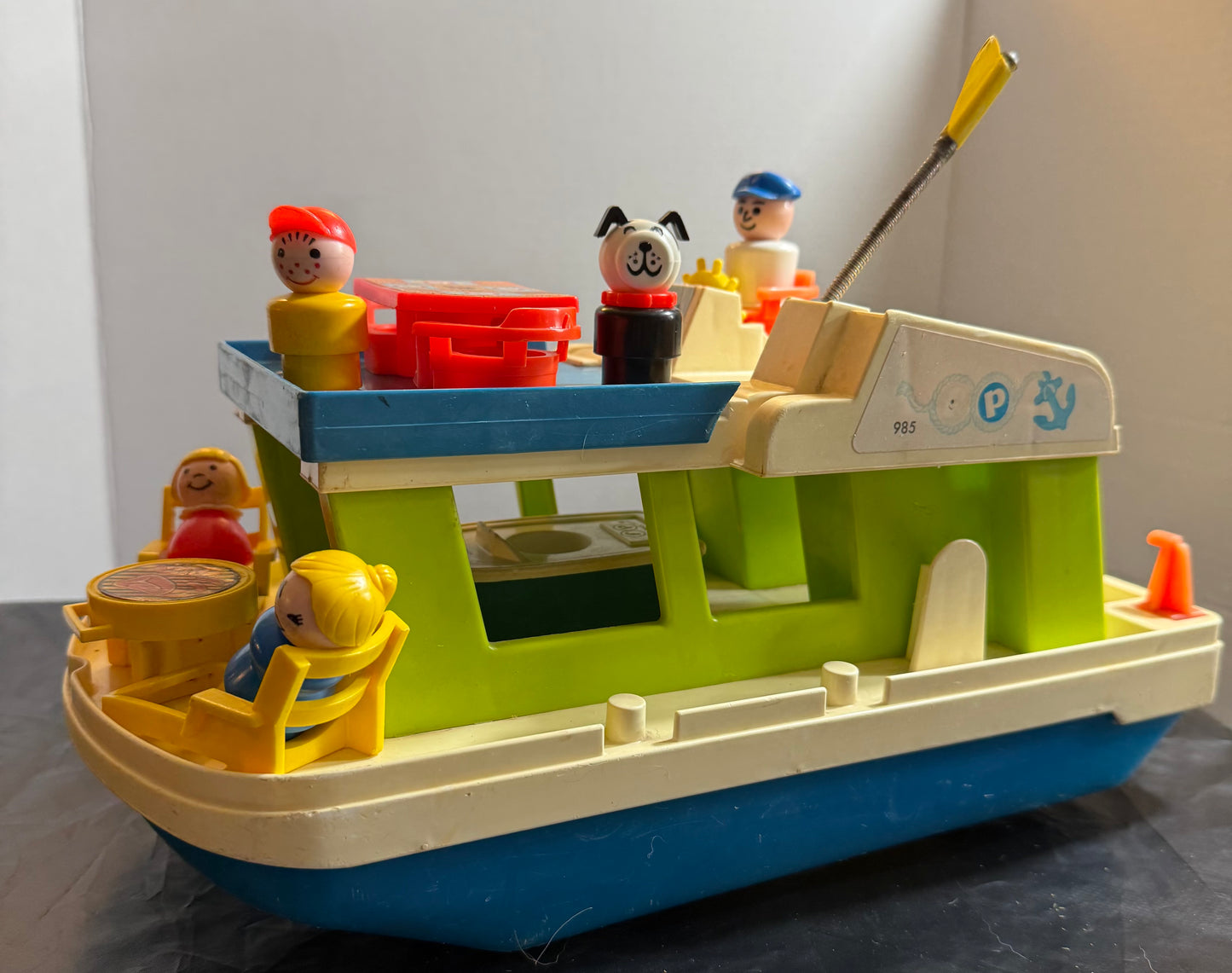 Vintage Fisher Price Little People "Happy Houseboat" #985