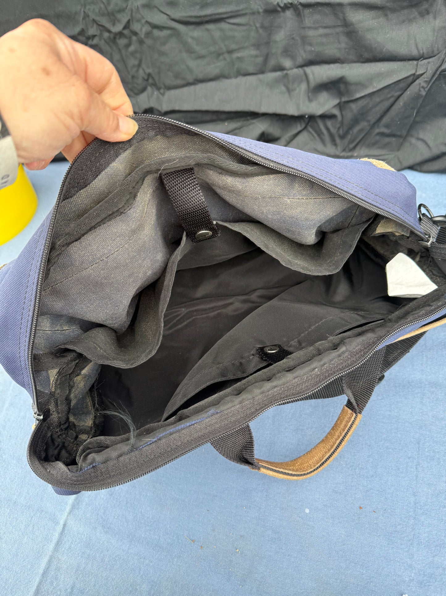 L. L. BEAN CANVESS LEATHER TRAVEL CARRY ON BAD