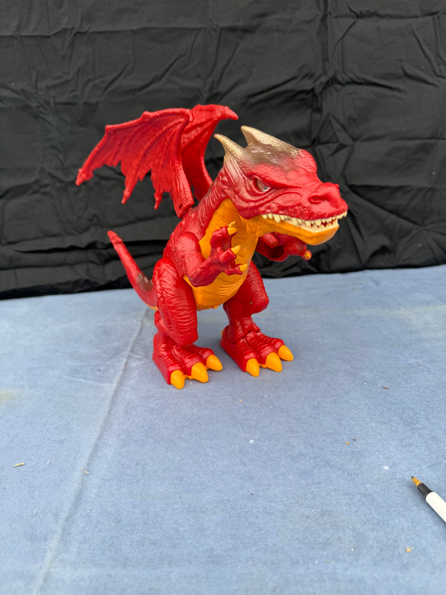 ROBO ALIVE FIRE BREATHING DRAGON