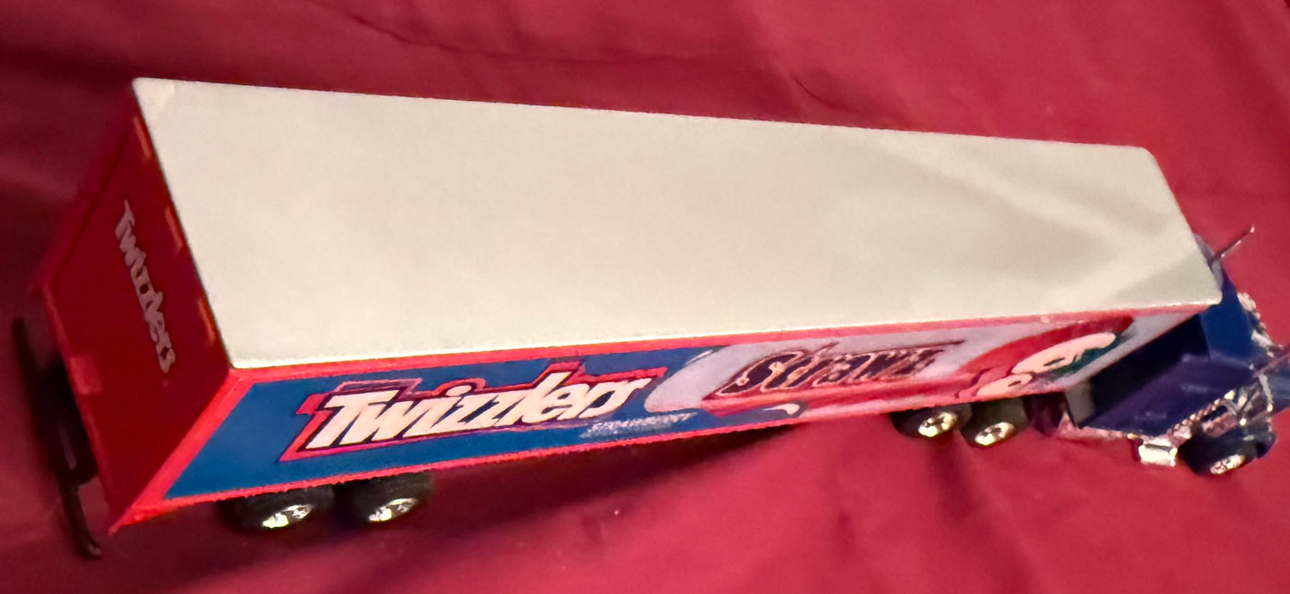 KENWORTH W-900 TRUCK AND VAN TRAILER TWIZZLERS