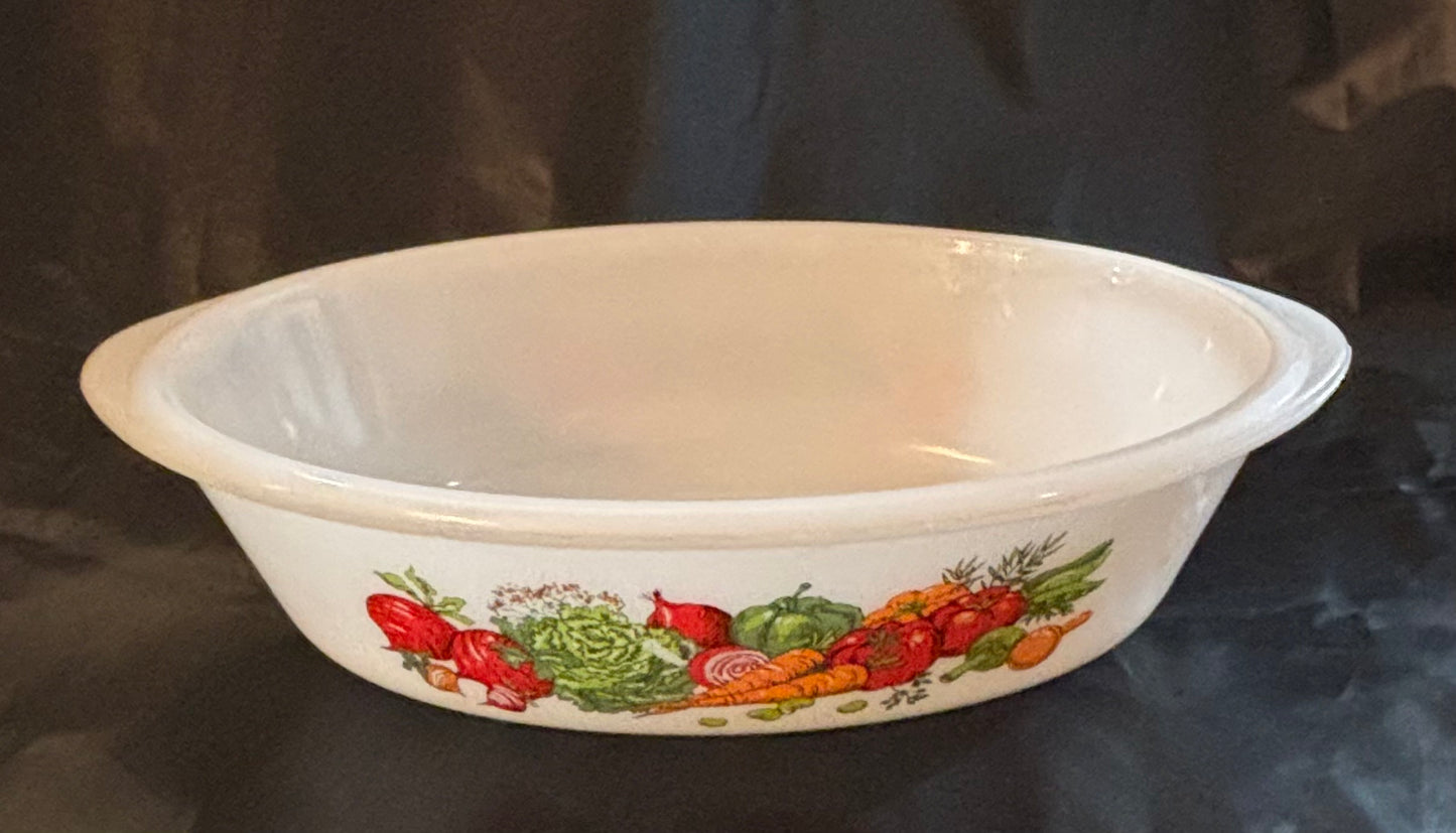 VINTAGE GLASS BAKE MILK GLASS OVAL CASSEROLE "VEGETABLE MEDLEY" #J23S
