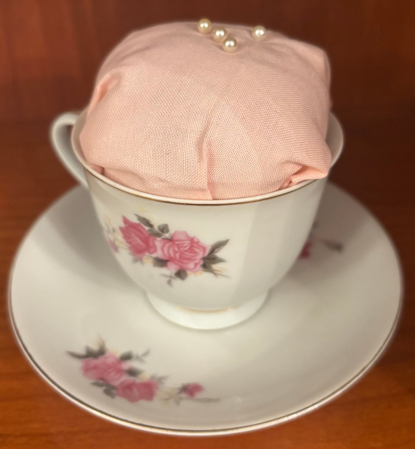 Pincushion (medium)