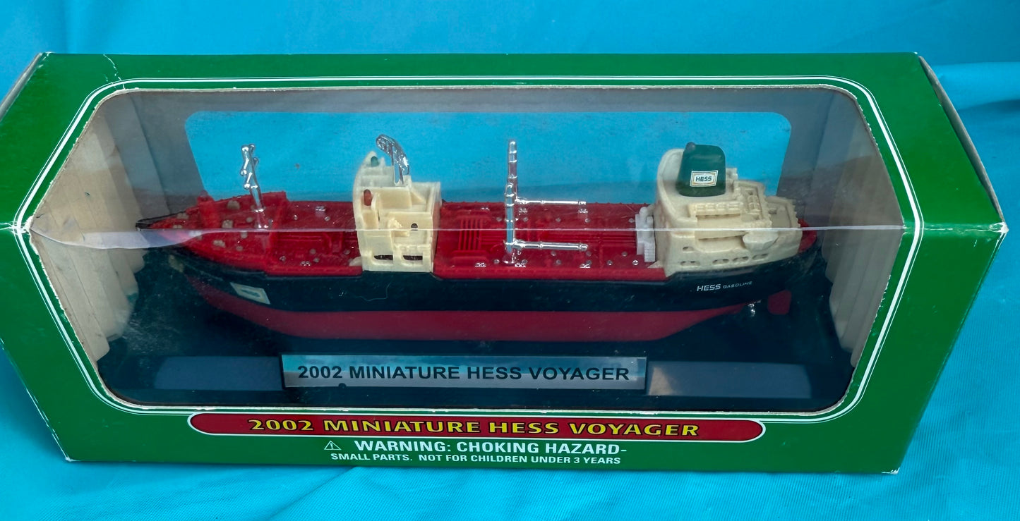 2002 HESS VOYAGER