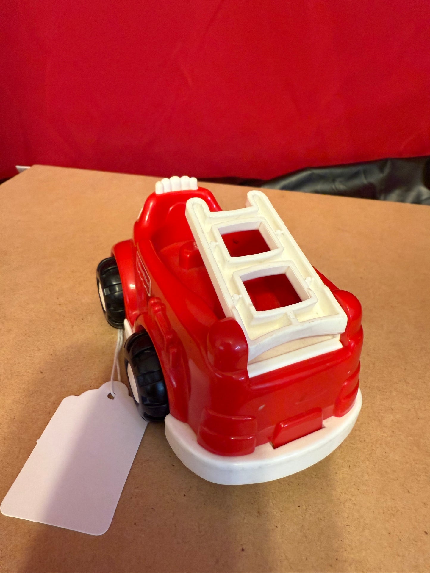 PET MOBILE FIRE TRUCK FD96