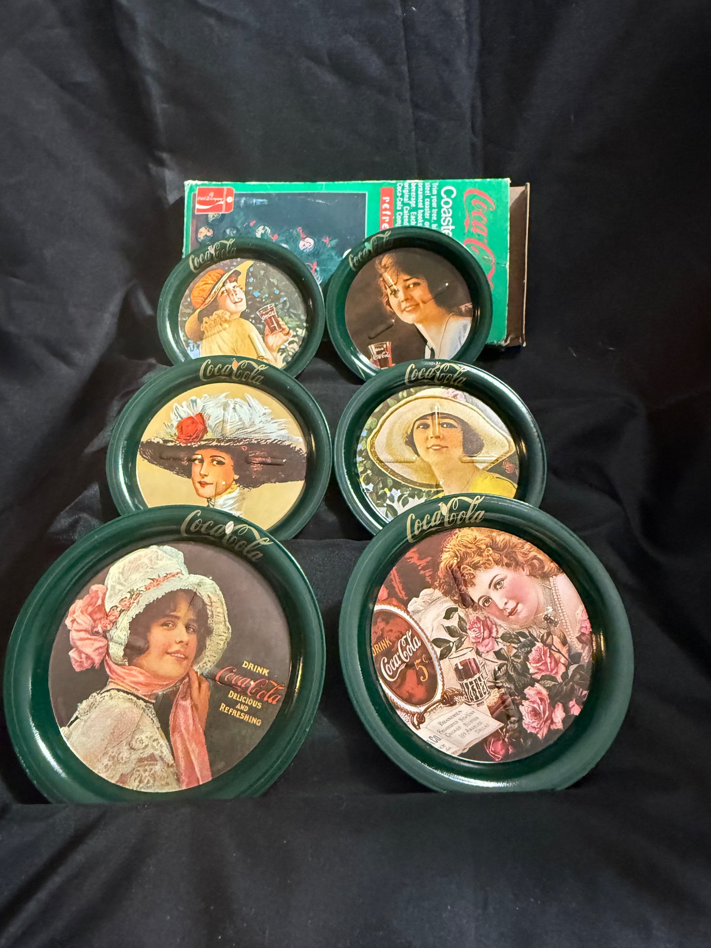 GREEN COCA COLA VINTAGE TIN COASTERS SET (1987-1992)