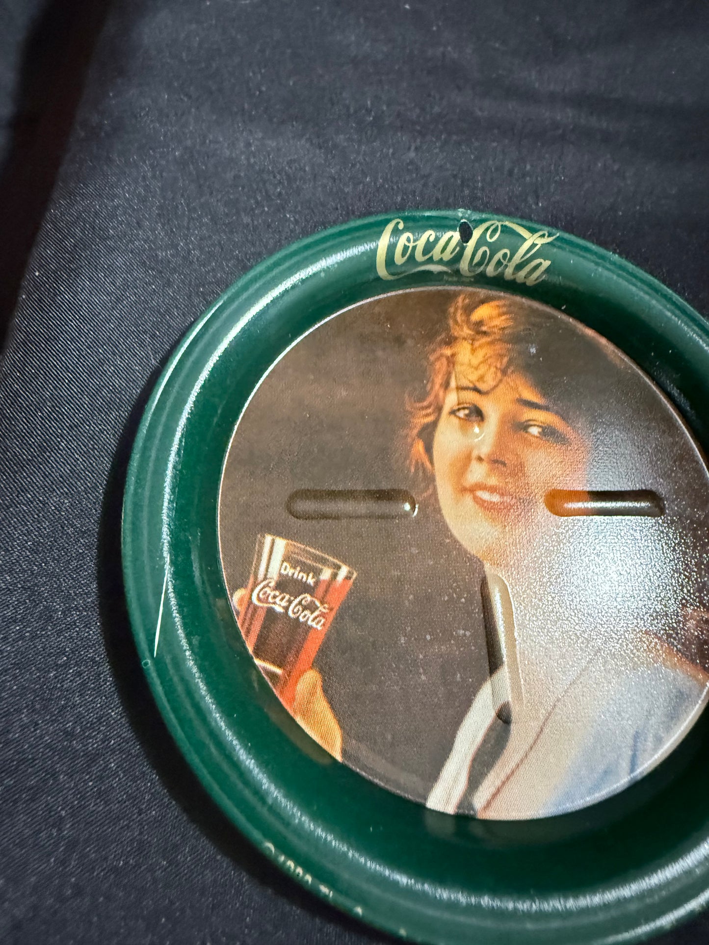 GREEN COCA COLA VINTAGE TIN COASTERS SET (1987-1992)