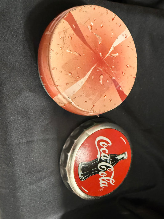 COCA COLA TIN SHAPED LIKE A BOTTLE CAP