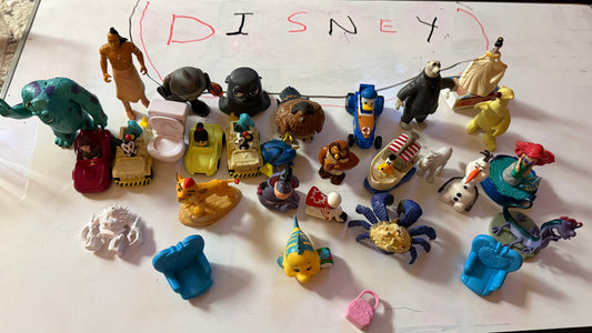 DISNEY FIGURINES