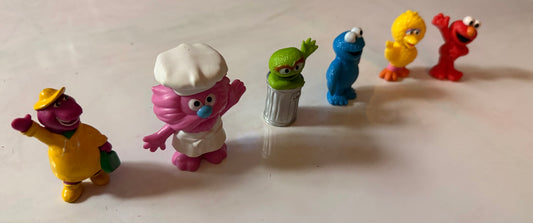 SESAME STREET & BARNEY Cake Toppers