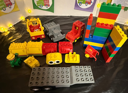 VINTAGE LEGO DUPLO BUILDING BRICKS